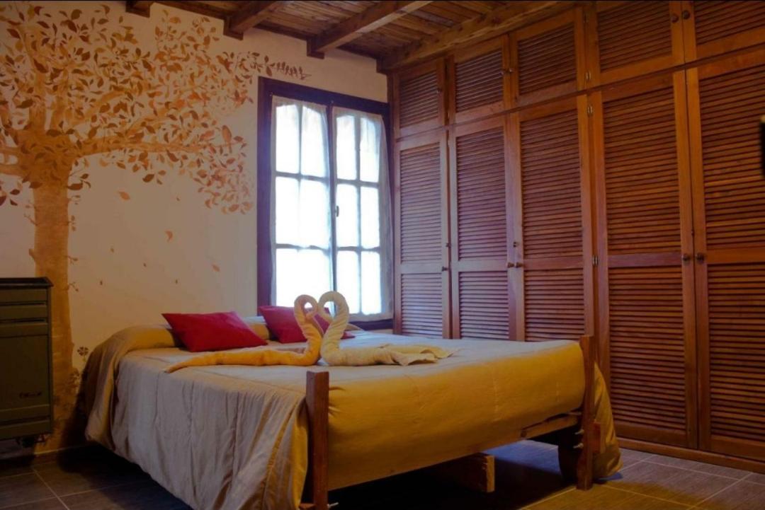La Casa Del Arbol - Hostel El Bolsón Zewnętrze zdjęcie